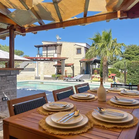 Helios Luxury Sea View With Private Pool Gym And Bbq Area * Possidi