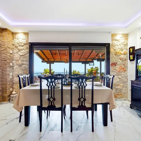 Helios Luxury Sea View With Private Pool Gym And Bbq Area *