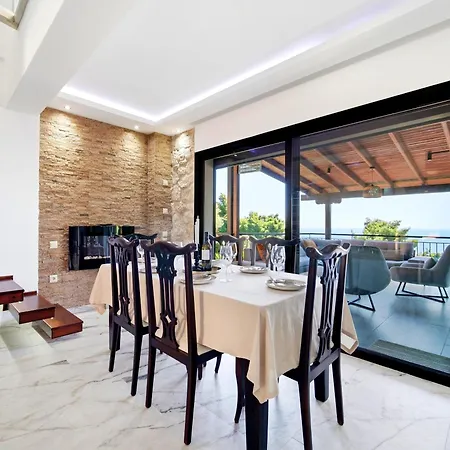 Helios Luxury Sea View With Private Pool Gym And Bbq Area Βίλα