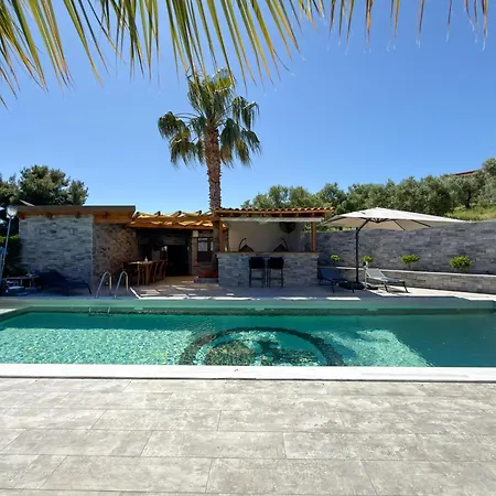 Βίλα Helios Luxury Sea View With Private Pool Gym And Bbq Area